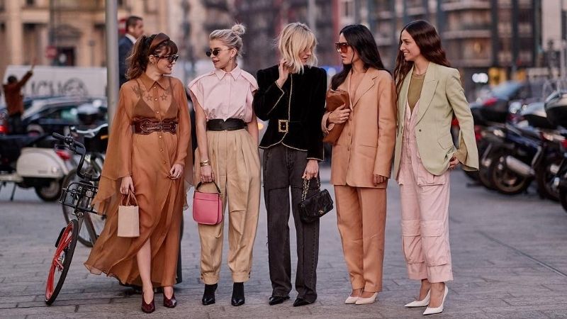 Mơ thấy quần áo đánh số gì?