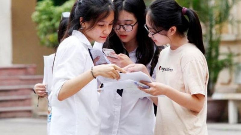 Nằm mơ thấy bạn cũ đánh số gì?