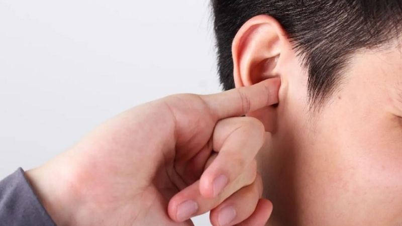 Ngứa tai trái theo quan niệm tâm linh