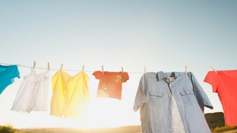 Ý nghĩa chung khi nằm mơ thấy quần áo