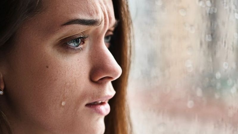 Mơ Thấy Mình Khóc Đánh Con Gì?